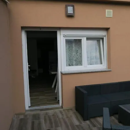 Familienwohnung 3 By Interhome * Baška