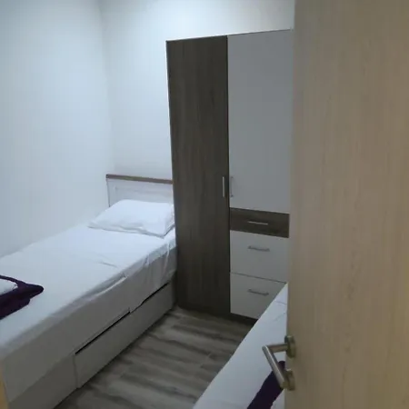 Familienwohnung 3 By Interhome Appartement Baška
