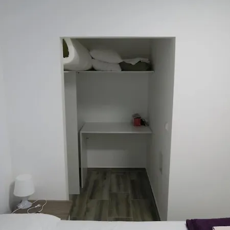 Familienwohnung 3 By Interhome * Baška