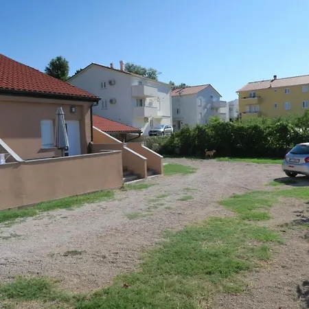 Familienwohnung 3 By Interhome * Baška