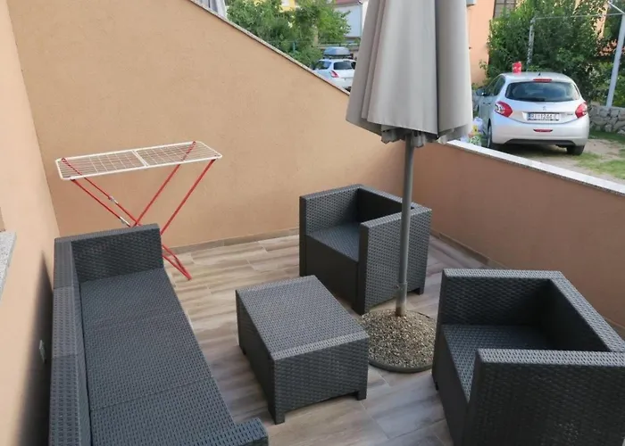 Apartament Familienwohnung 3 By Interhome Baška