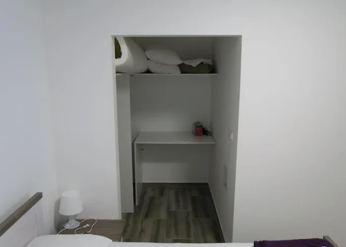 Familienwohnung 3 By Interhome * Baška